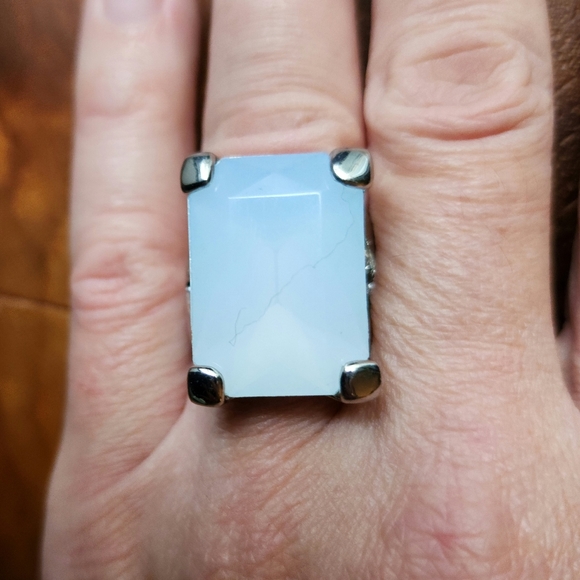 NWT Ann Taylor LOFT ring moonstone look - Picture 2 of 2